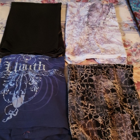 Lots of 8 pieces womens graphic t.shirts small - Picture 6 of 7